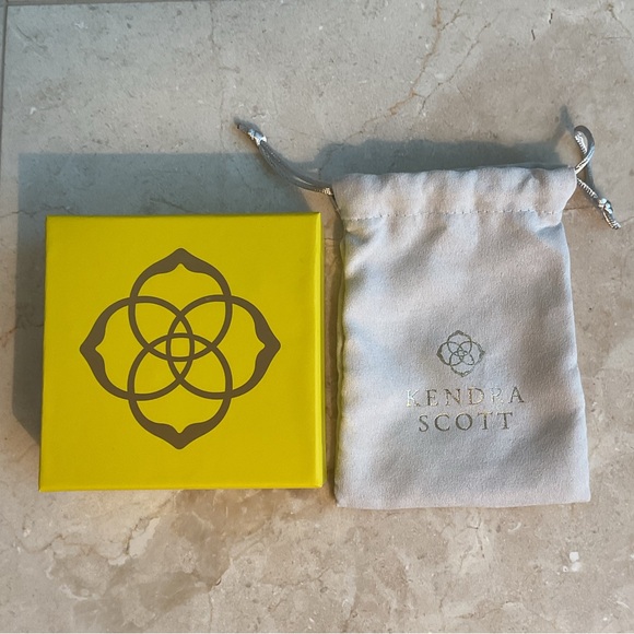 NWT Kendra Scott Abbie Multi Strand Necklace - Picture 8 of 8